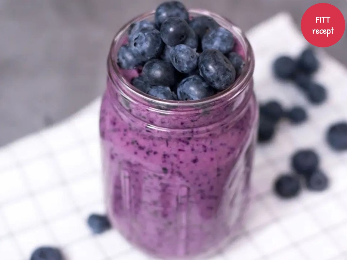 Bővebben a cikkről Áfonyás-banános-írós smoothie