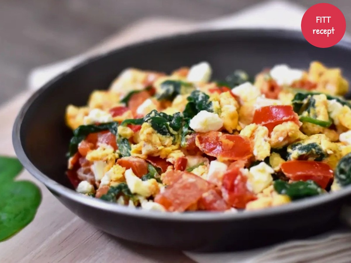 Read more about the article Rántotta spenóttal és fetával